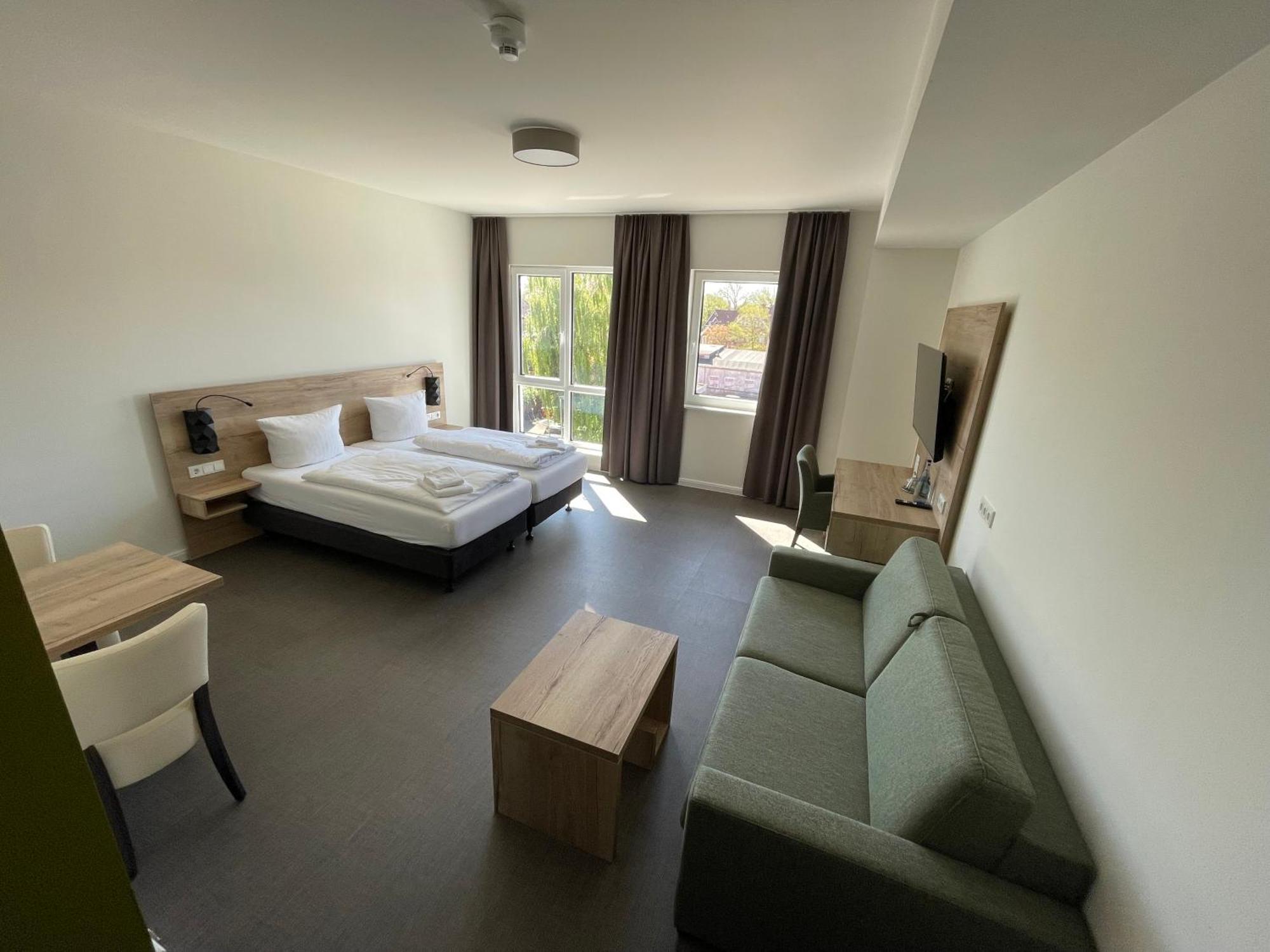 Hotel Am Pferdemarkt Аурих Экстерьер фото